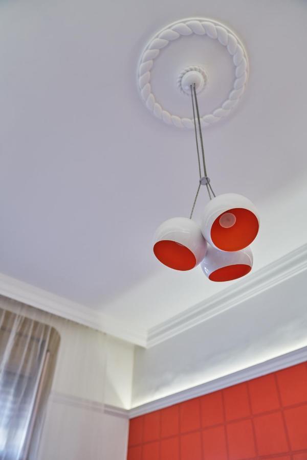 Nanirol Apartment At Gellert Bath Budapest Bagian luar foto